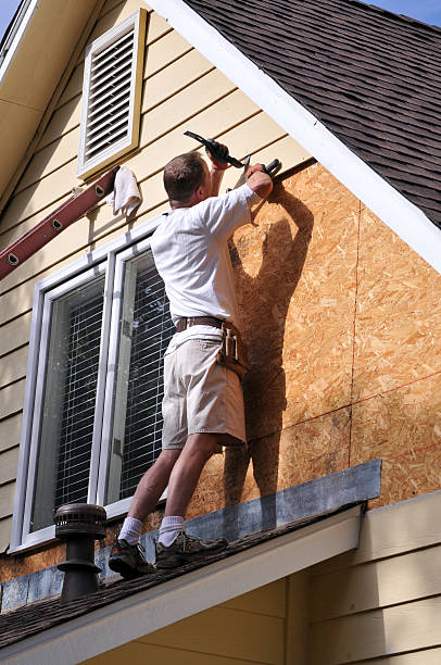 Best Residential Vinyl Siding Installation  in Florence, AL