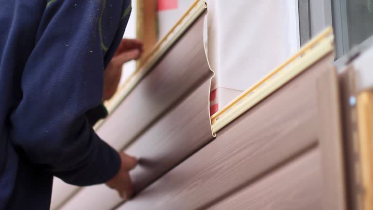 Best Insulated Siding Installation  in Florence, AL